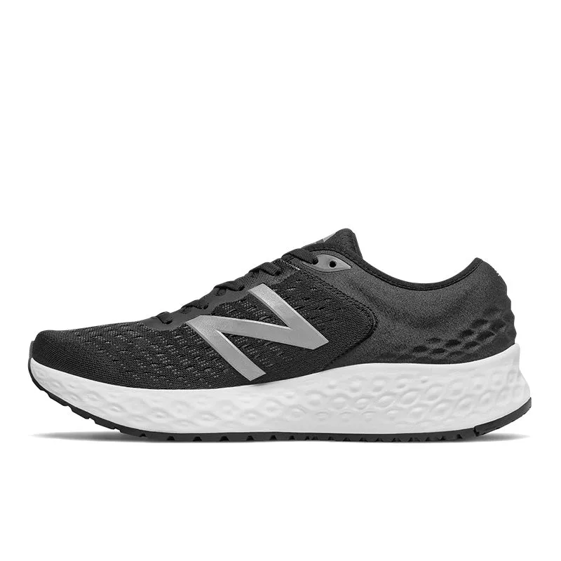 1080v9 - Black with White - Men's low - arch