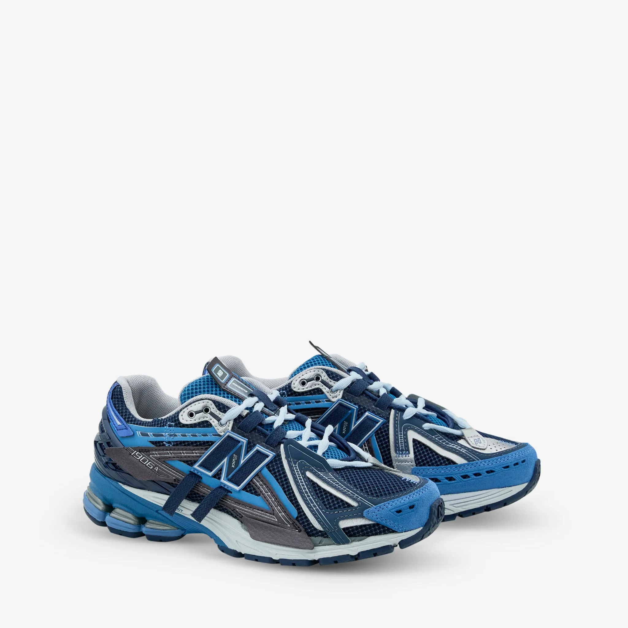1906A Blue | Slate Grey Leaf Jog Simple Touch