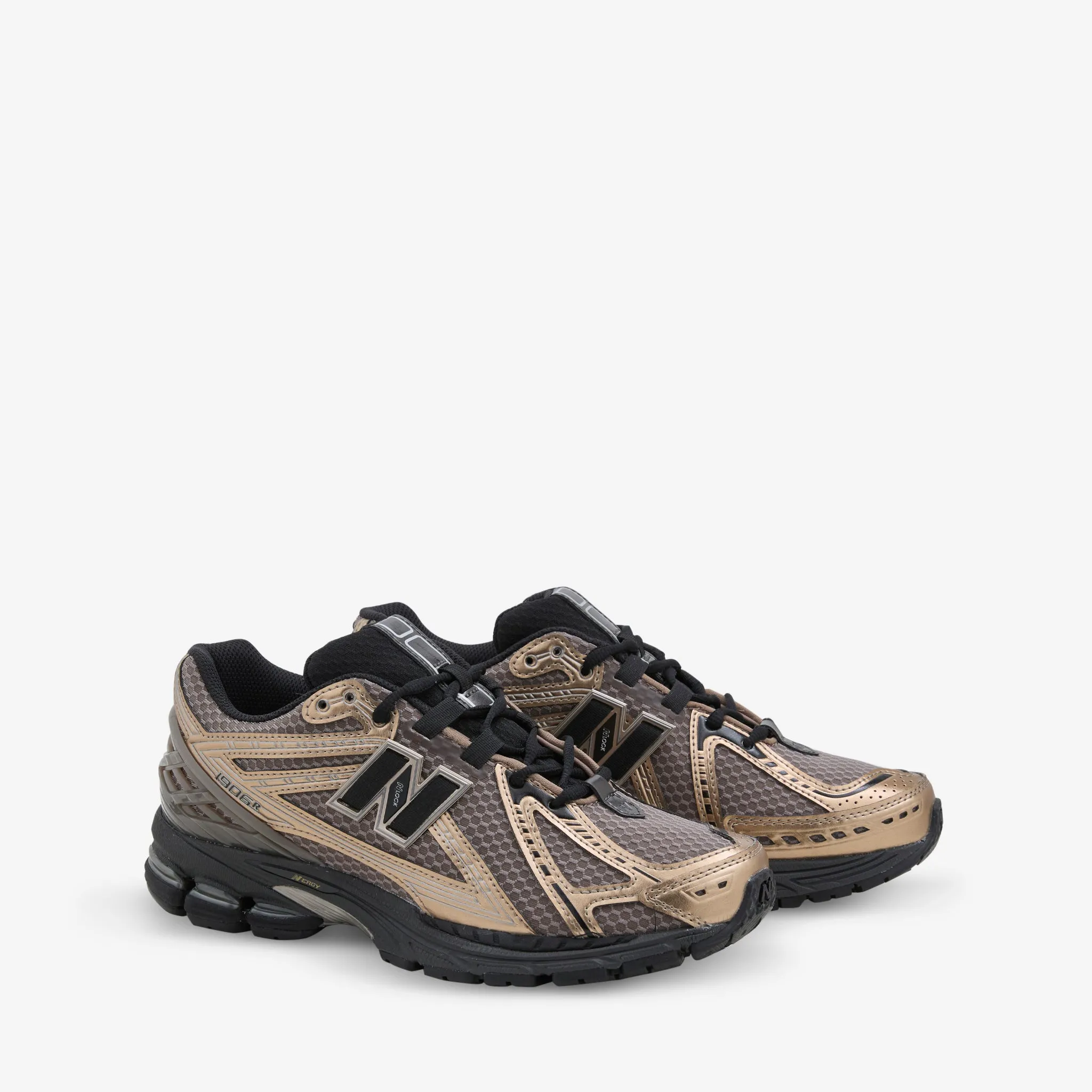 Sea Breeze Comfy Layer 1906R Mushroom | Black | Black Metallic