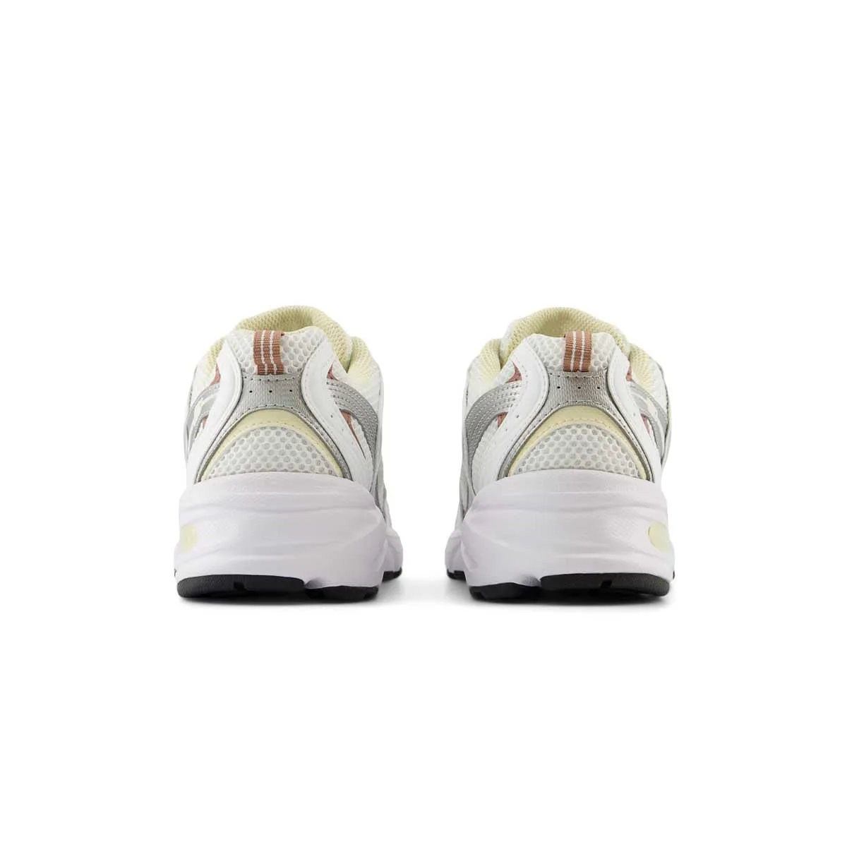 530 'White Silver Metallic Calcium' design Durable Build Hiking Trails