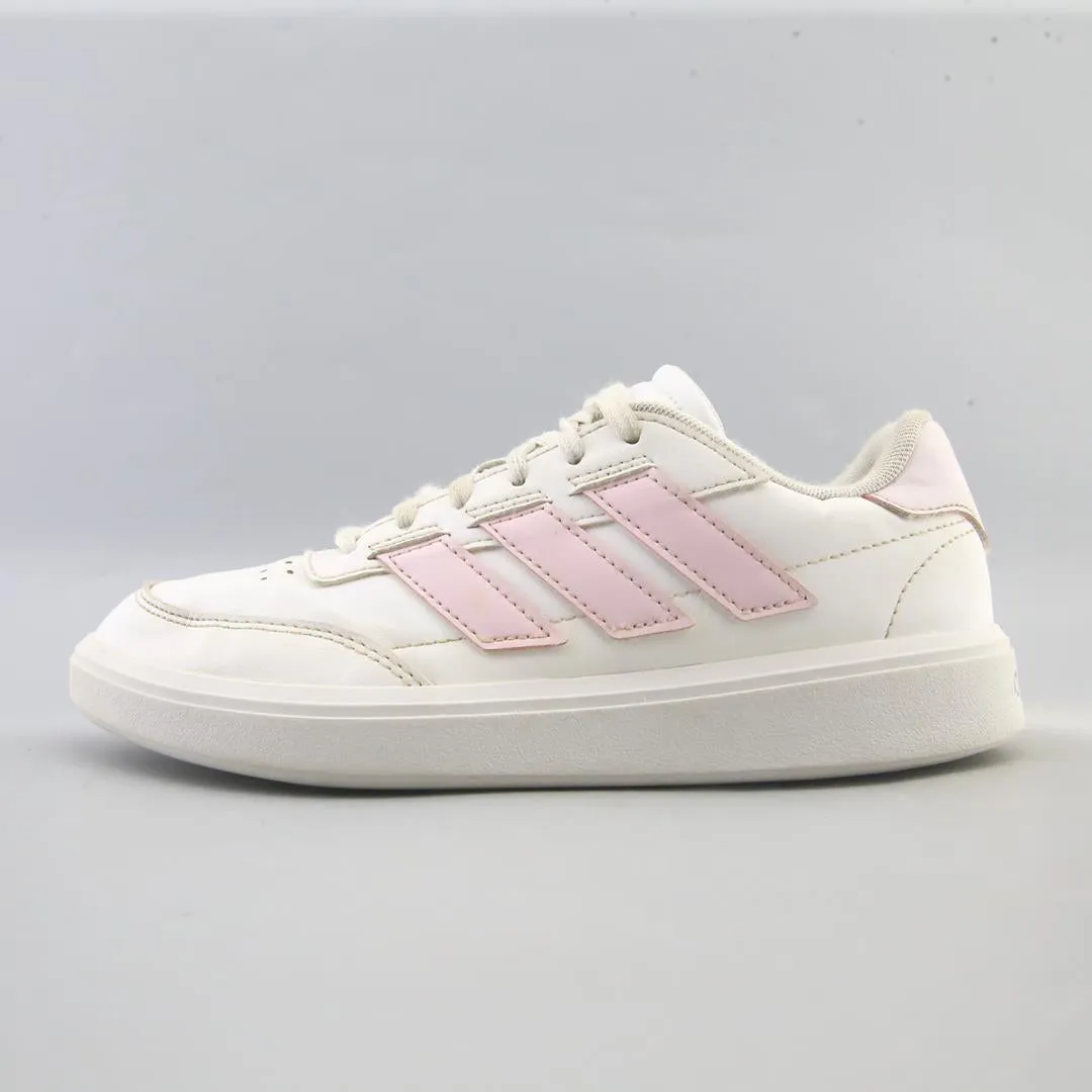 ADIDAS COURTBLOCK Style focused Train Step