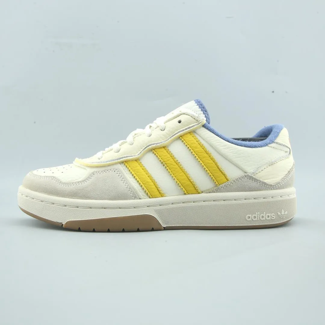 Ultra Performance ADIDAS COURTIC