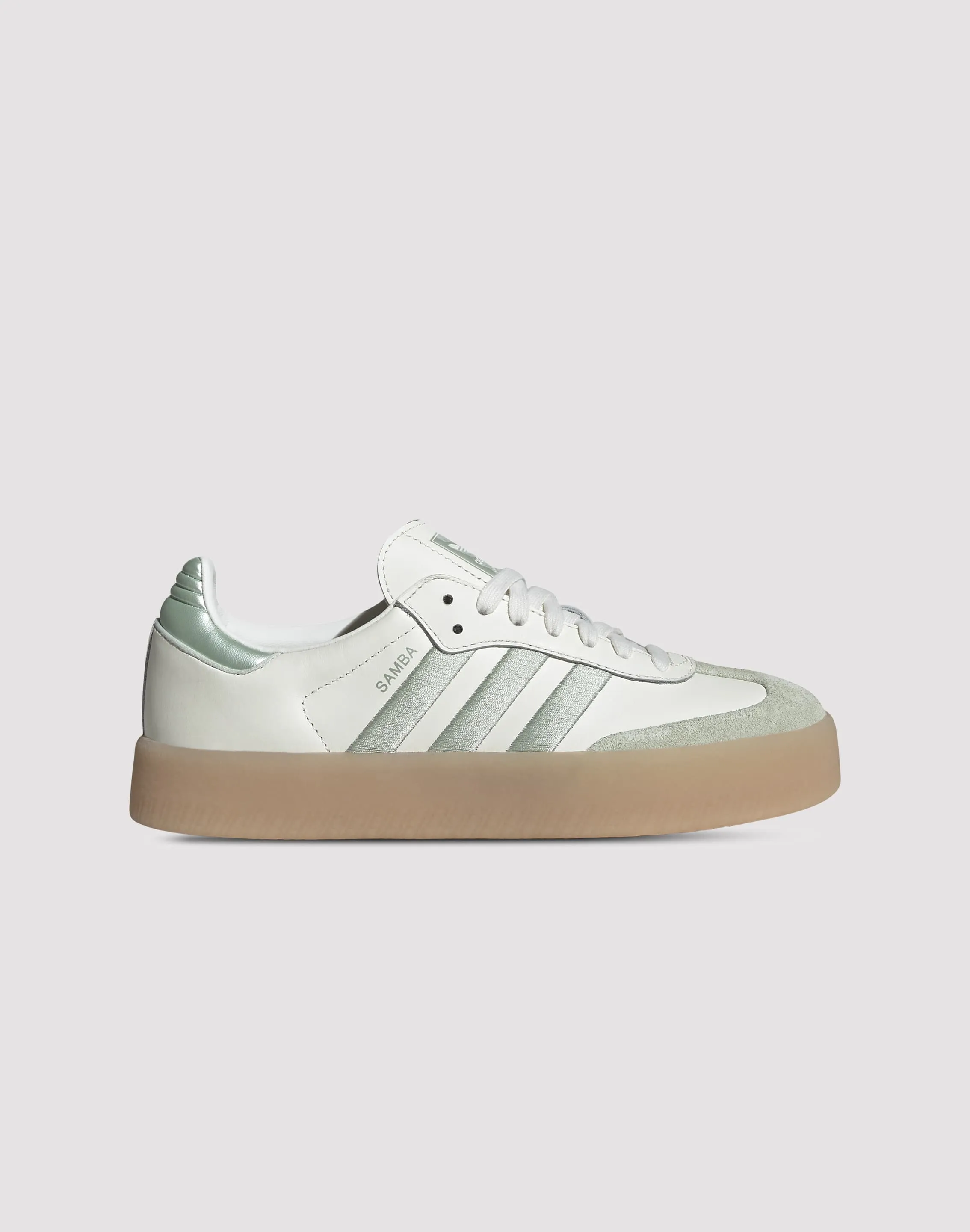 dancer - style Adidas Sambae