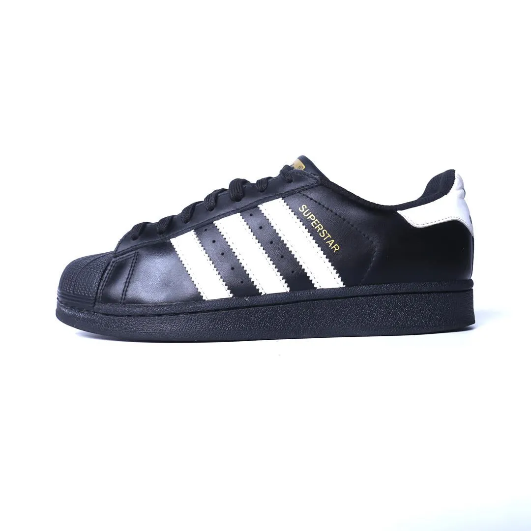 Flattering Fit ADIDAS SUPERSTAR
