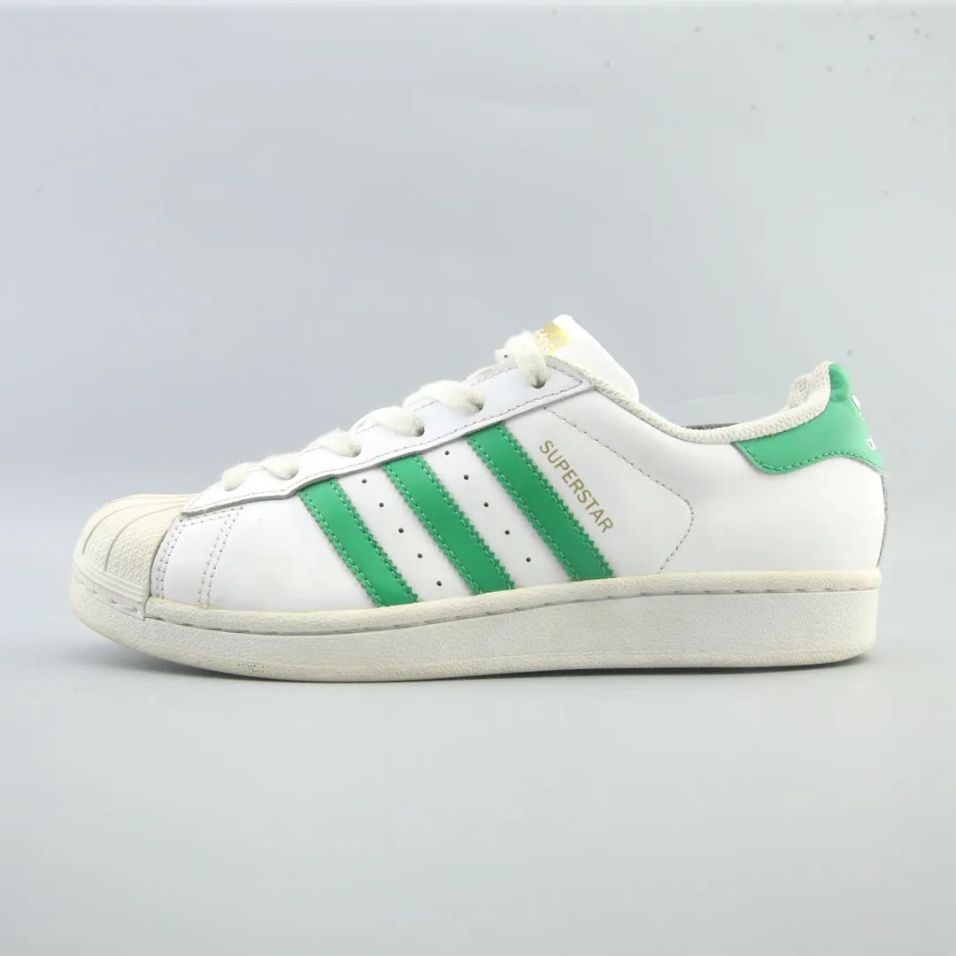 ADIDAS SUPERSTAR Urban Essential Flexible form