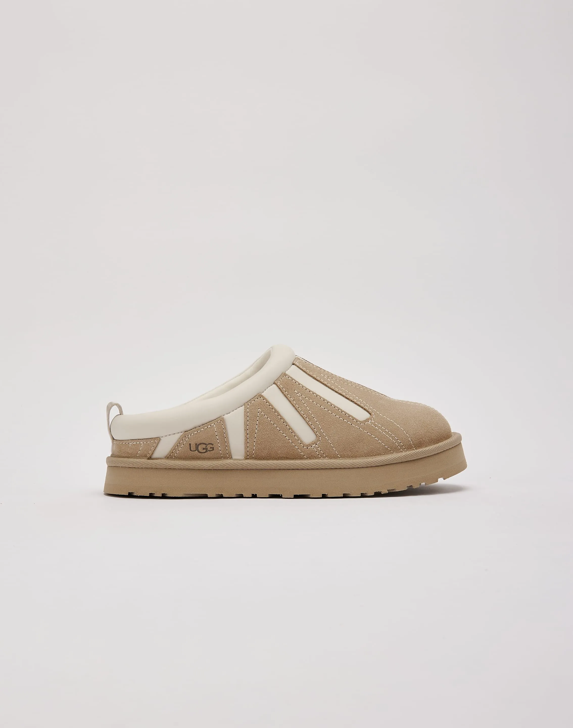 UGG Tazz Sunwave Grade-School Ground Hug Walking Comfort