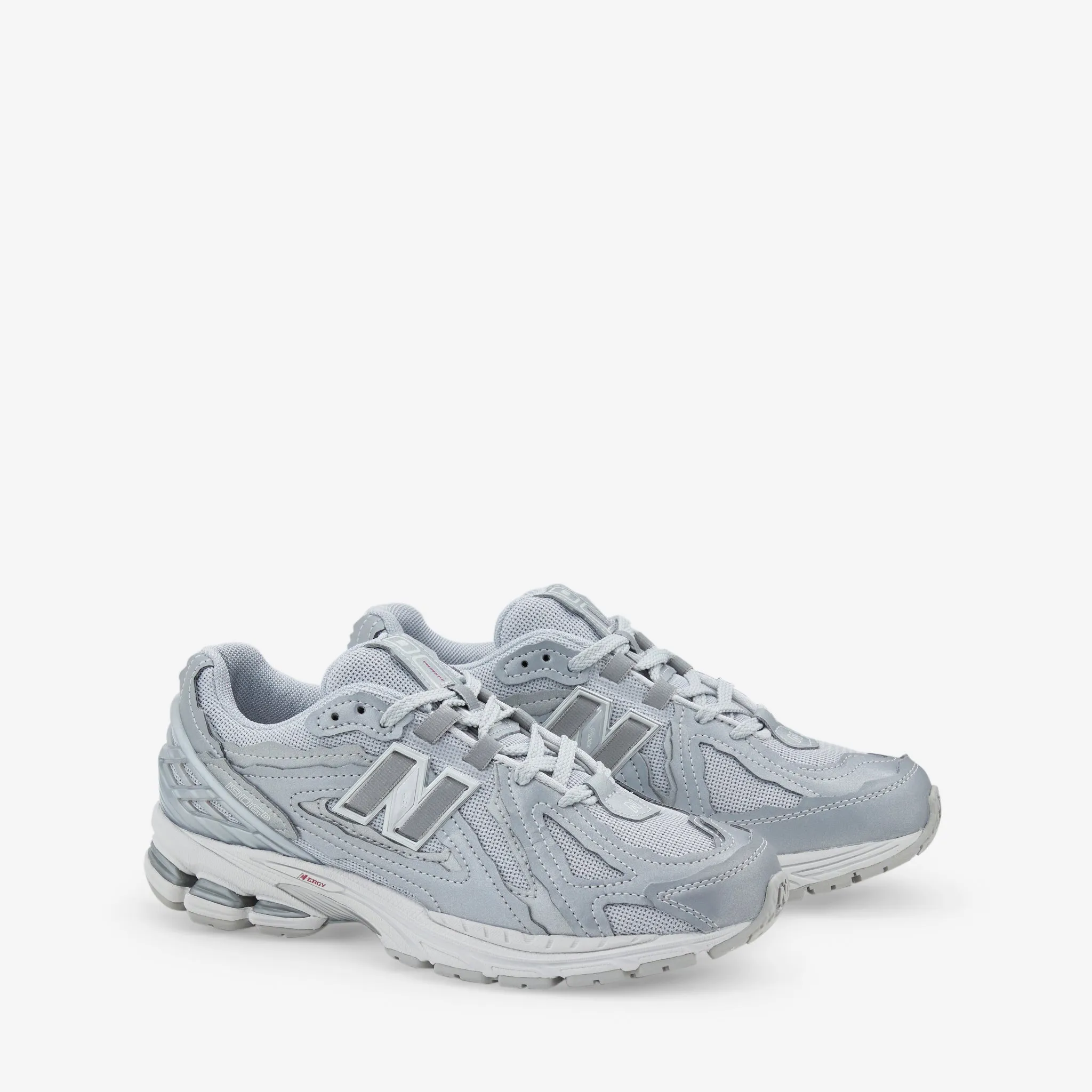 1906D Silver Metallic | White | Crimson Comfort Adjust Durable Outsoles