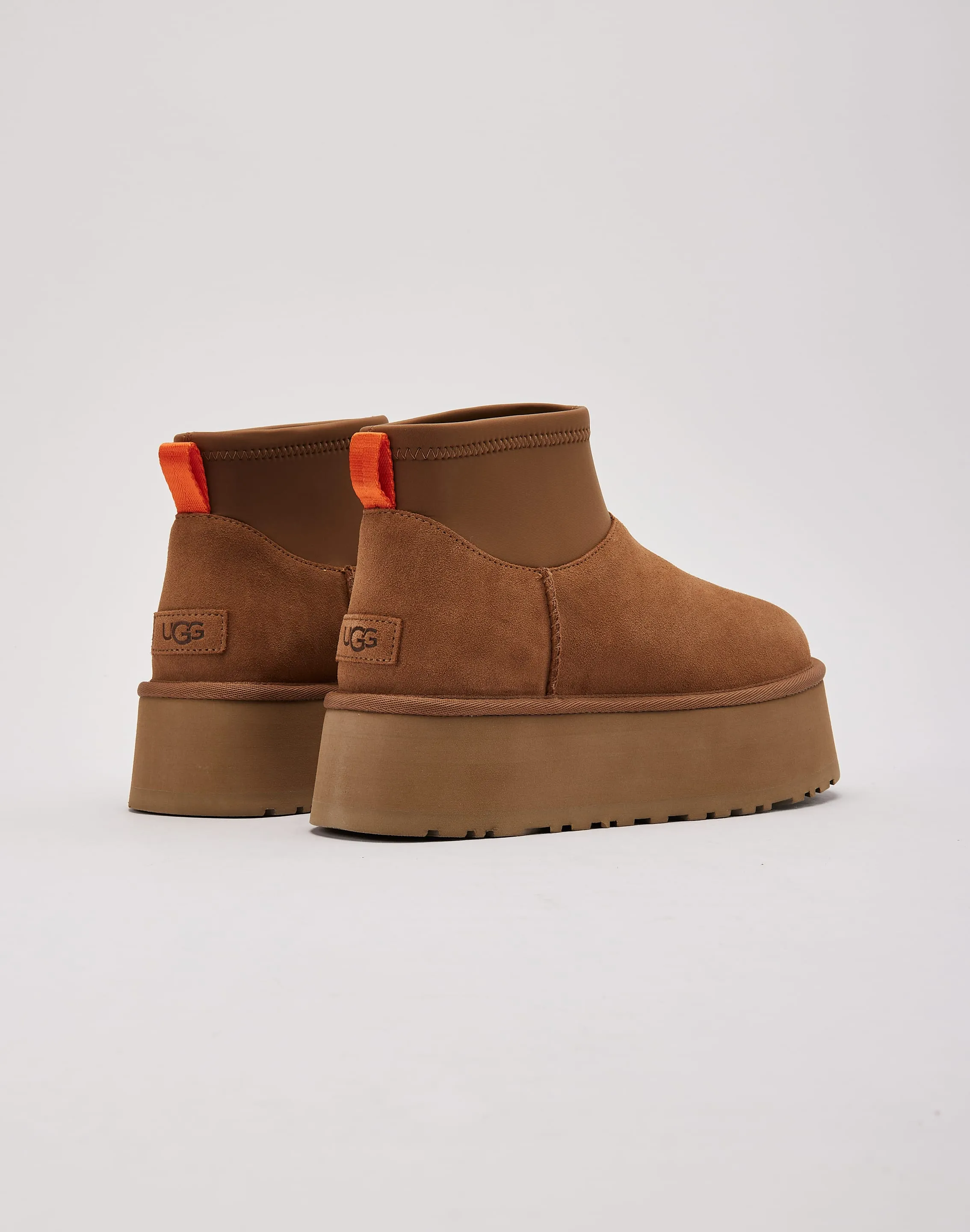 Ankle Strap Design Cushioned Comfort UGG Classic Mini Dipper