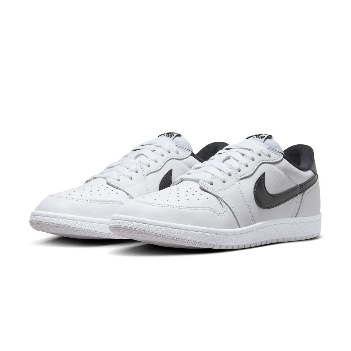 Air Jordan 1 Low ??85 'Black Metallic' Show Stage AI Path