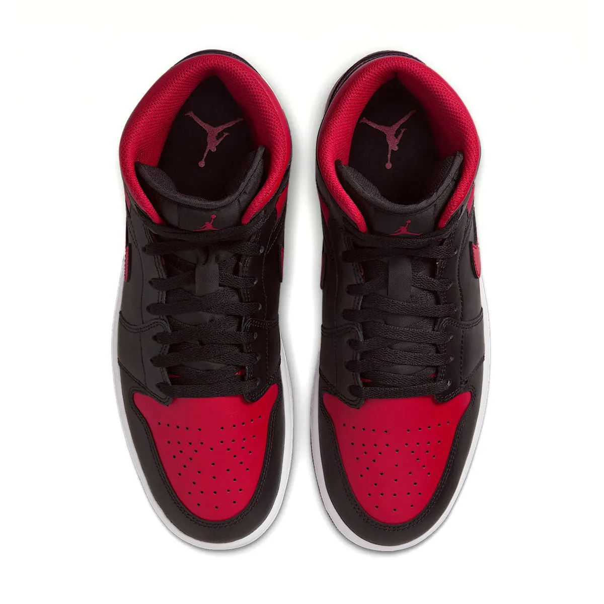 heel cup Cyber Mode Air Jordan 1 Mid 'Bred'