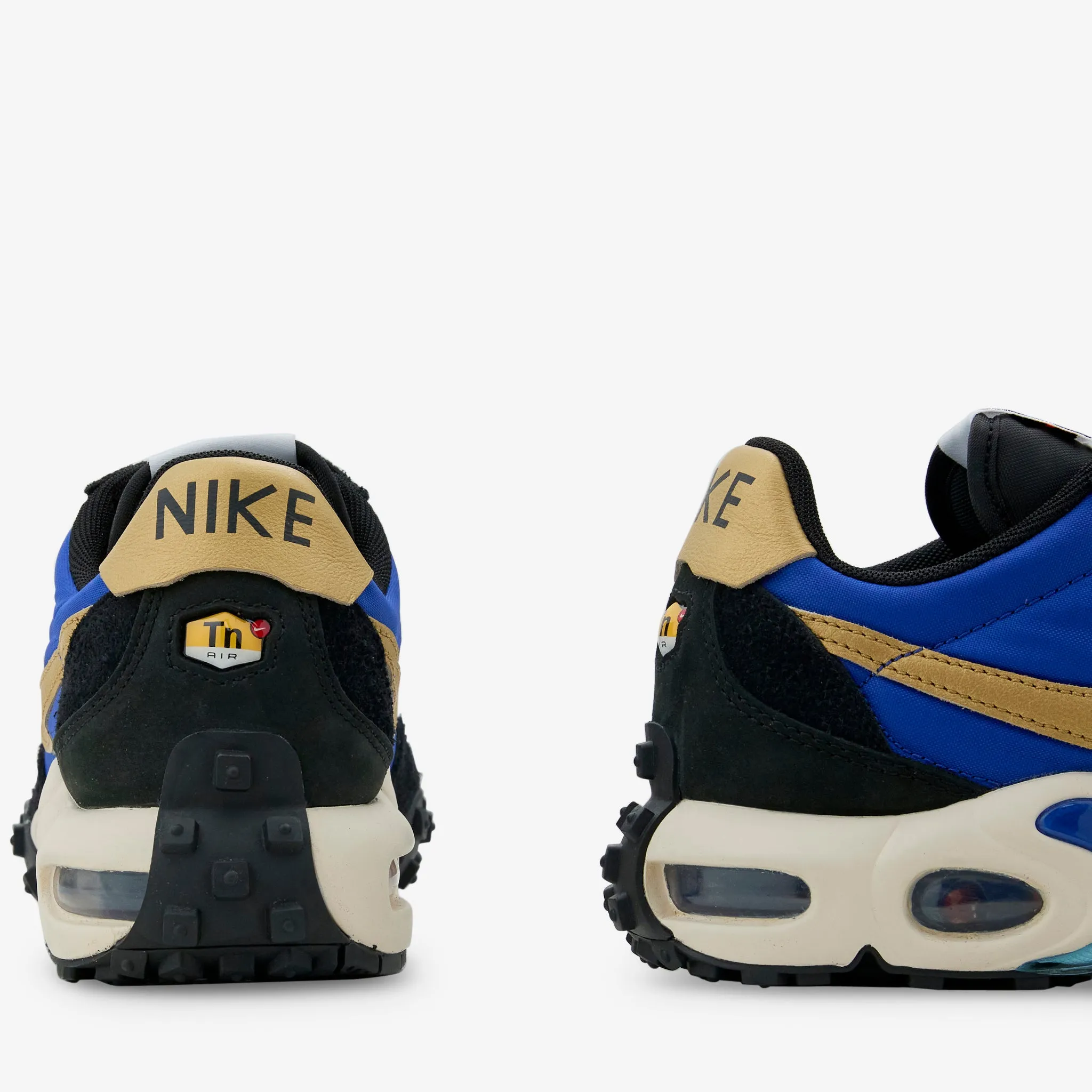 Fashion Appeal Night Style Air Max Waffle SP Hyper Blue | Metallic Gold | Black