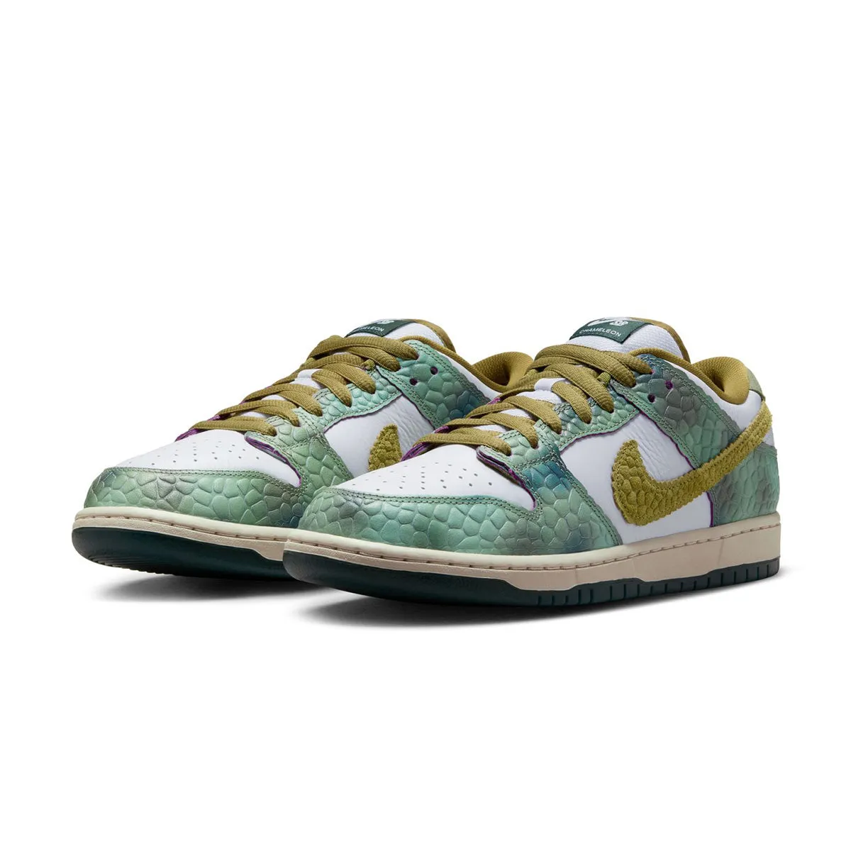   Alexis Sablone SB Dunk Low 'Oil Green' Moon Walk Pastel tone