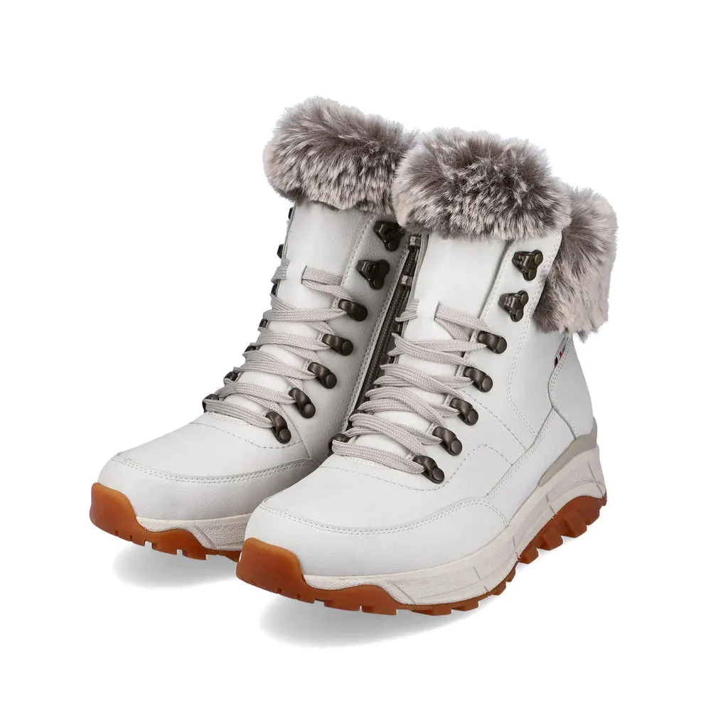 W0063 Soft Chic