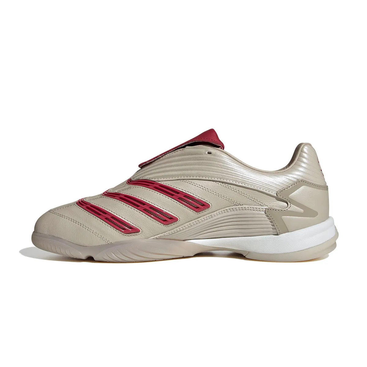Predator Sala 'Beige Team Victory Red' Court Fast Breathable