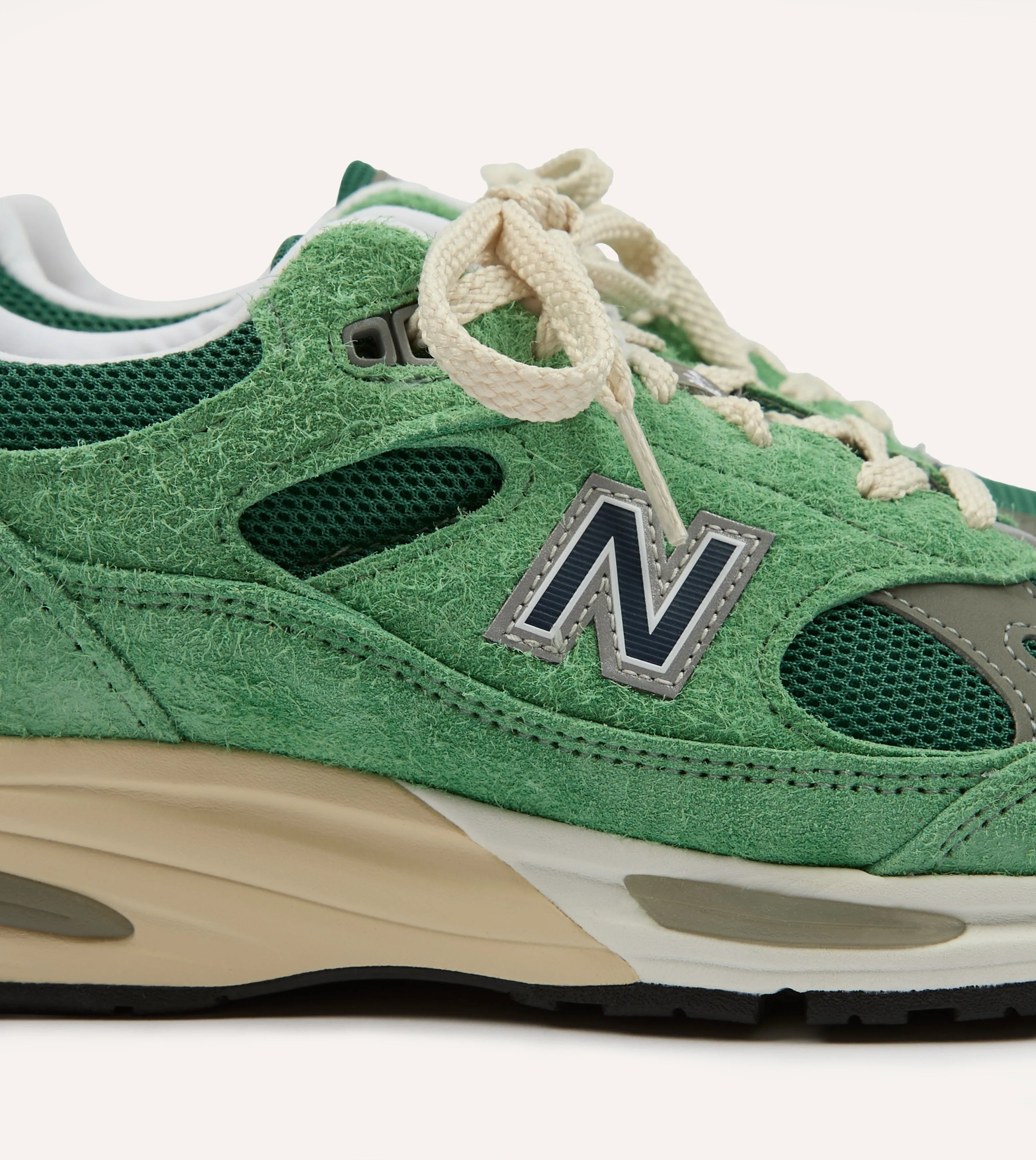 Luxurious Touch Upgraded look New Balance Green 'Grounded Pastels' Made in UK 991v2 Trainers