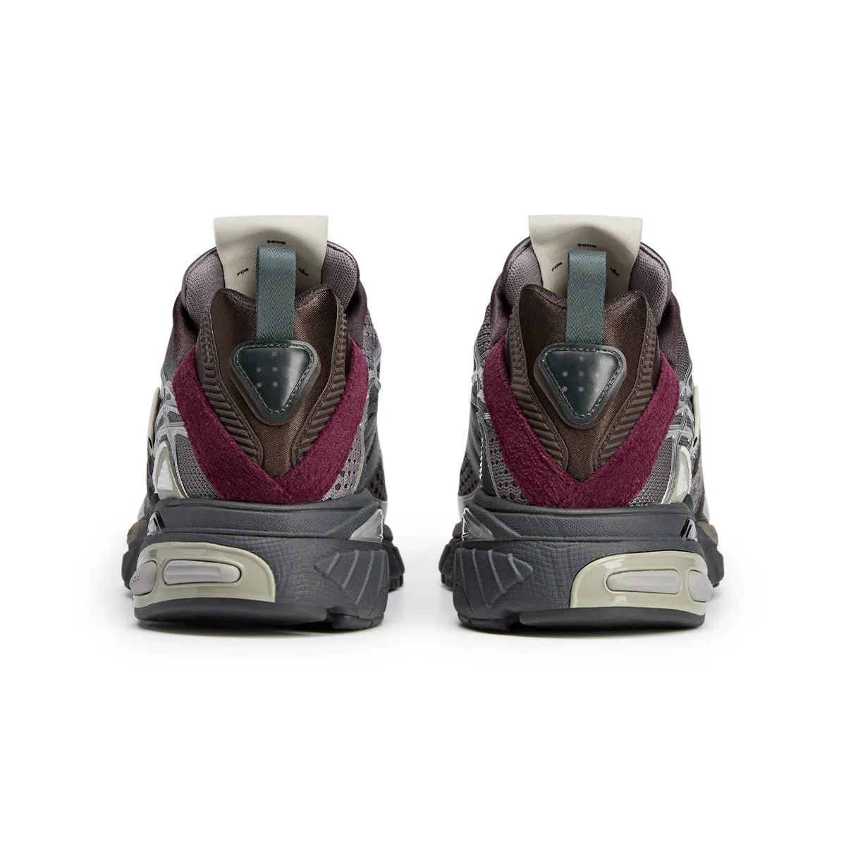 Soft Neutral Air Boost   Song For The Mute AdiStar Cushion 'Charcoal Silver'