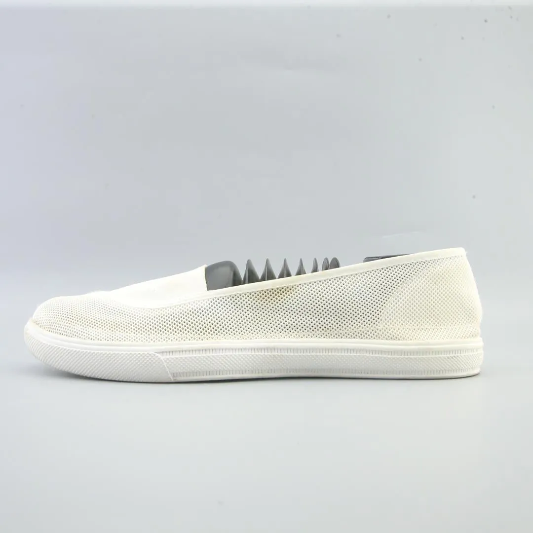AMERICAN BRAND . Chic Basics Outdoor Wear