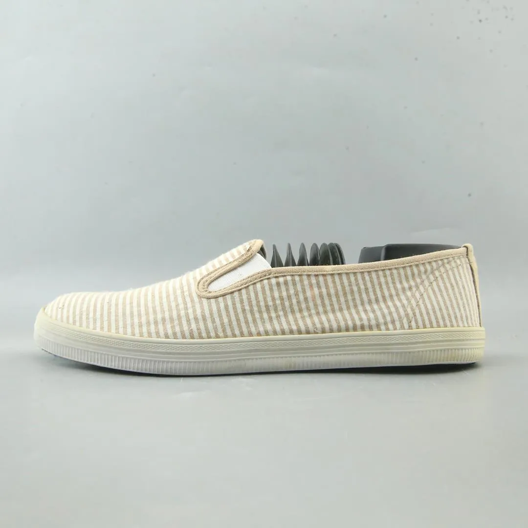 Suede Finish AMERICAN EAGLE .