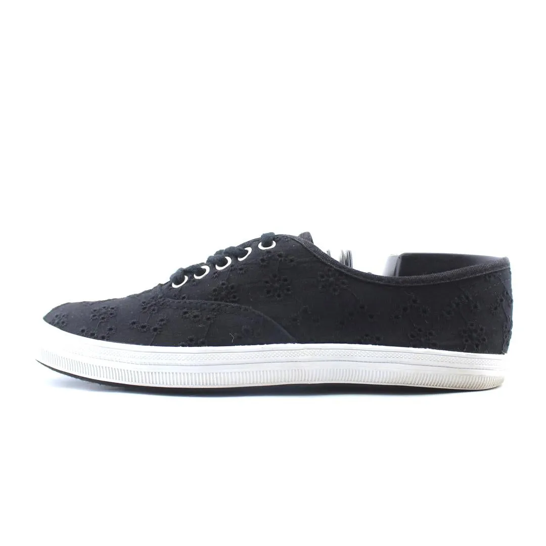 AMERICAN EAGLE . Reinforced toe Stretchable Upper