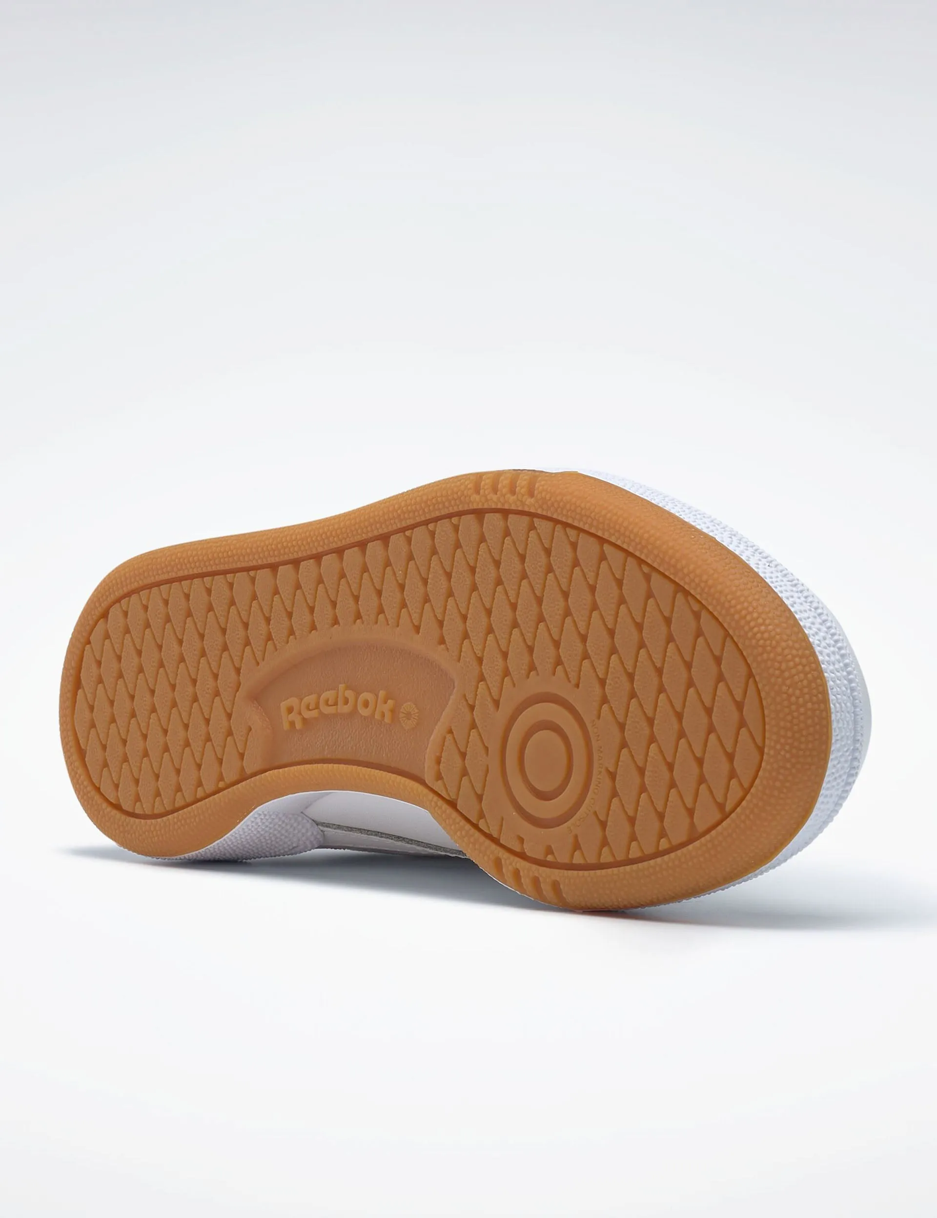medial support Springy Club C 85 Shoes - White/Light Grey/Gum