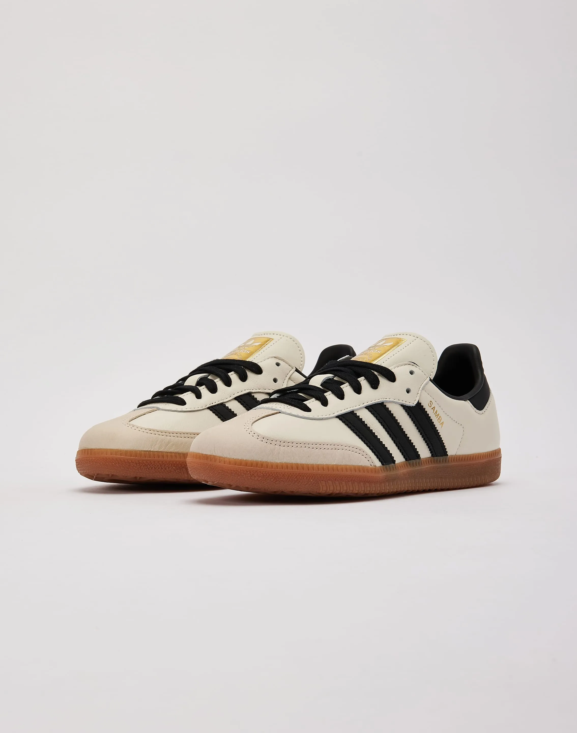 Adidas Samba OG sports - specific benefits beach - specific advantages