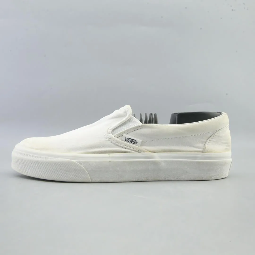 Walk Around VANS AUTHENTIC