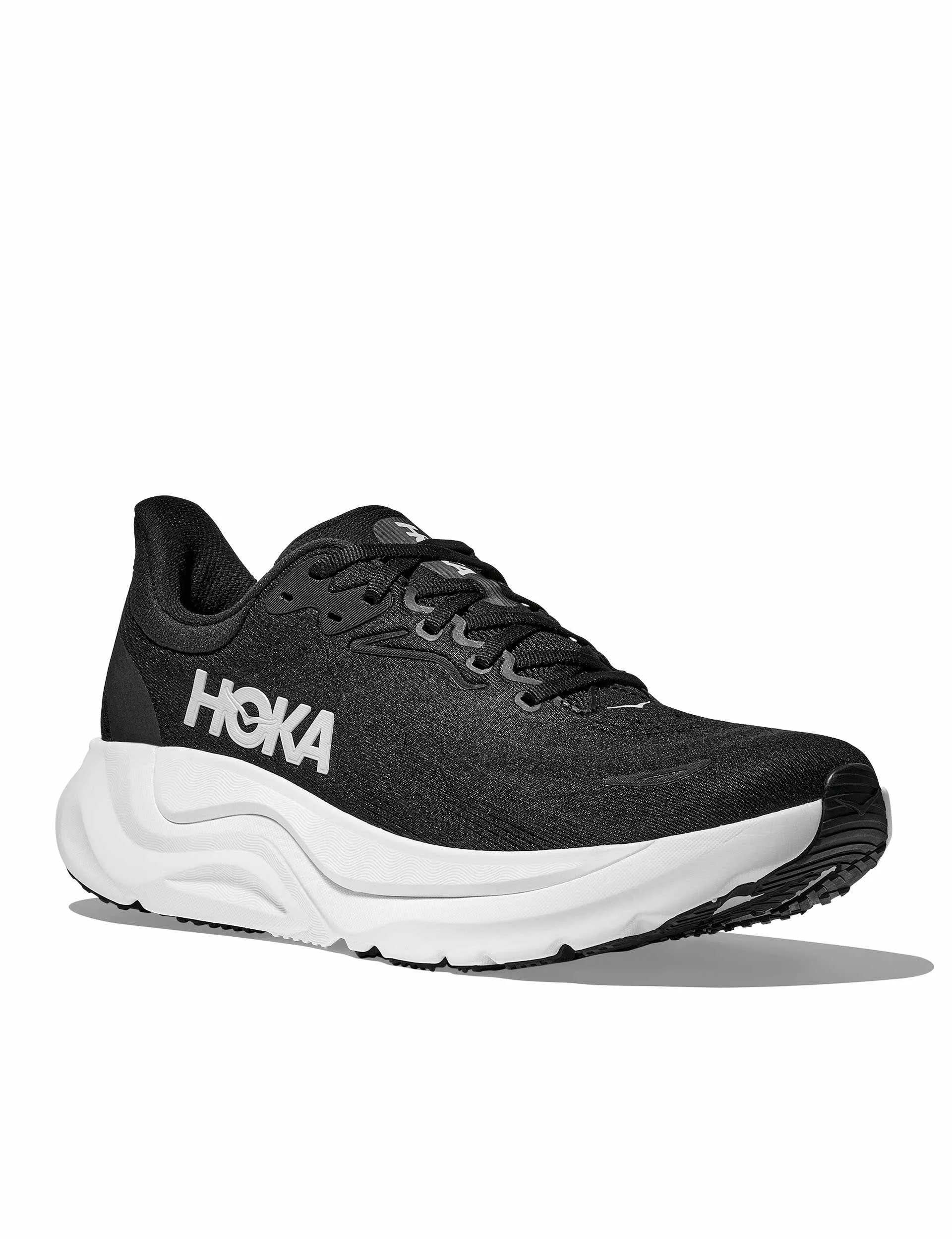 Arahi 8 Wide - Black/White padded - sole running gear ballet shoes