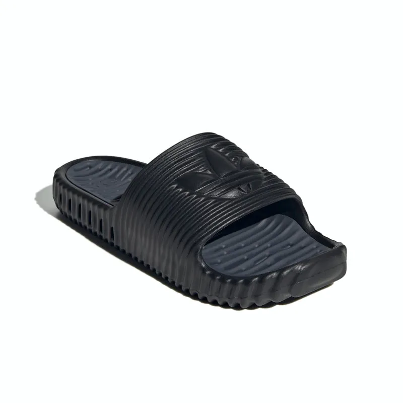 ADILETTE 25 All Weather Urban Walkers Business Mode