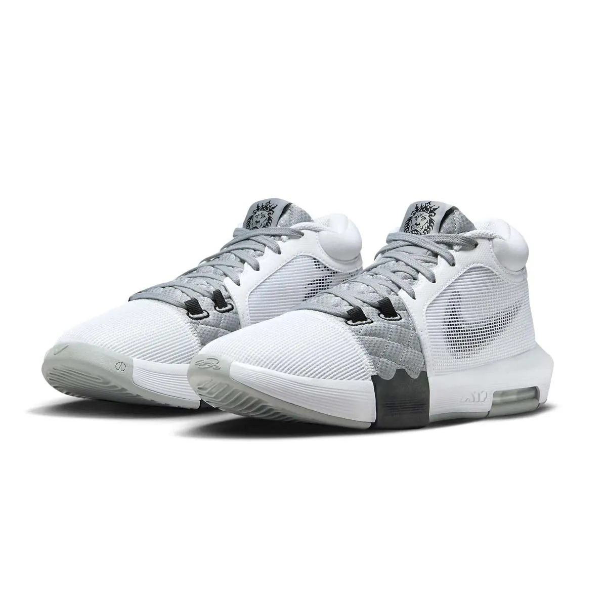 LeBron Witness VIII EP 'White' Easy Wear Quick Drying Weekend Errands