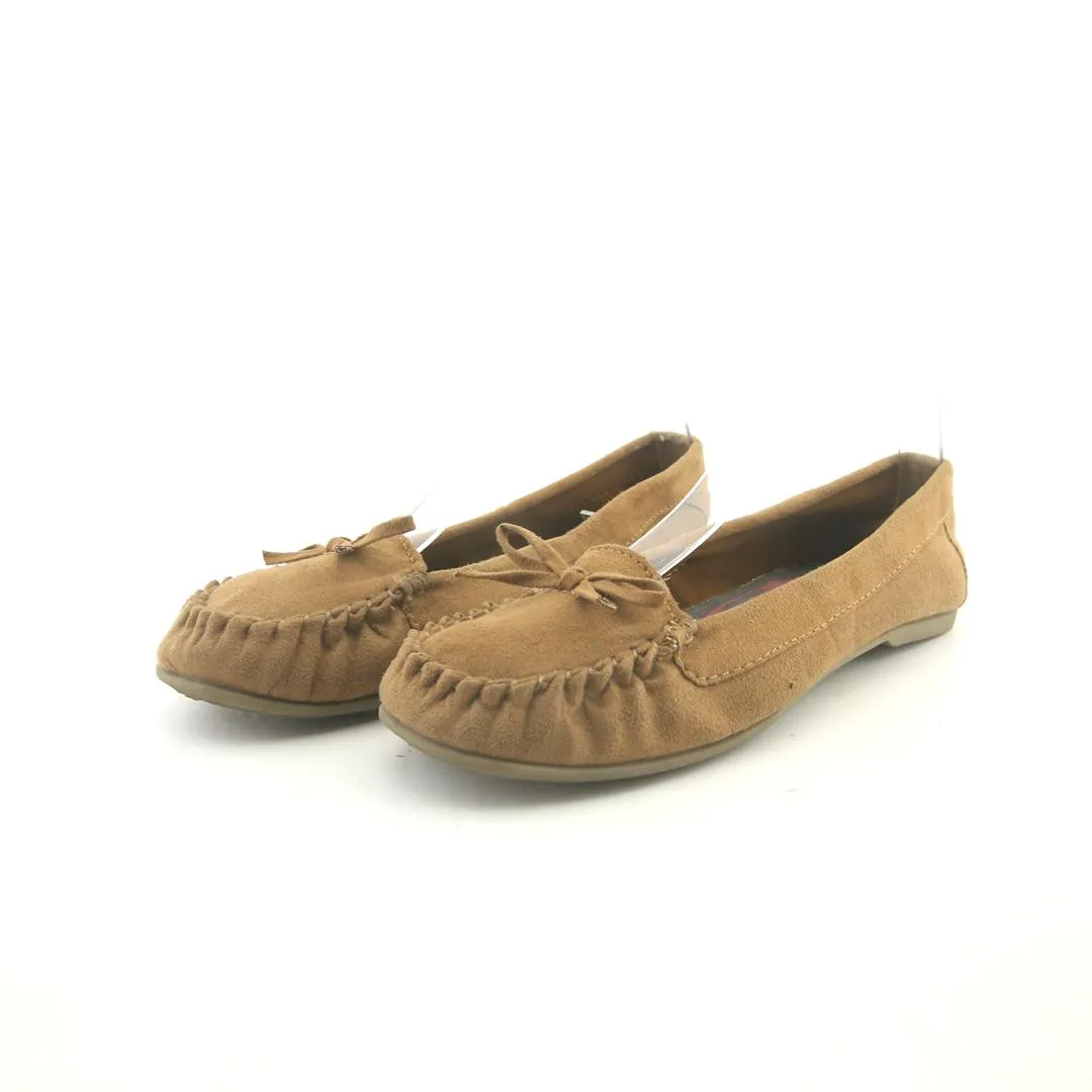 AMERICAN EAGLE . No Laces Hold Step