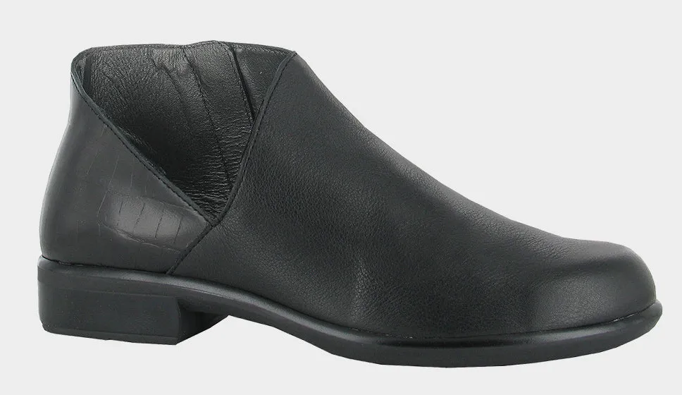 Shock-absorbent flexibility Fashionable Design Bayamo