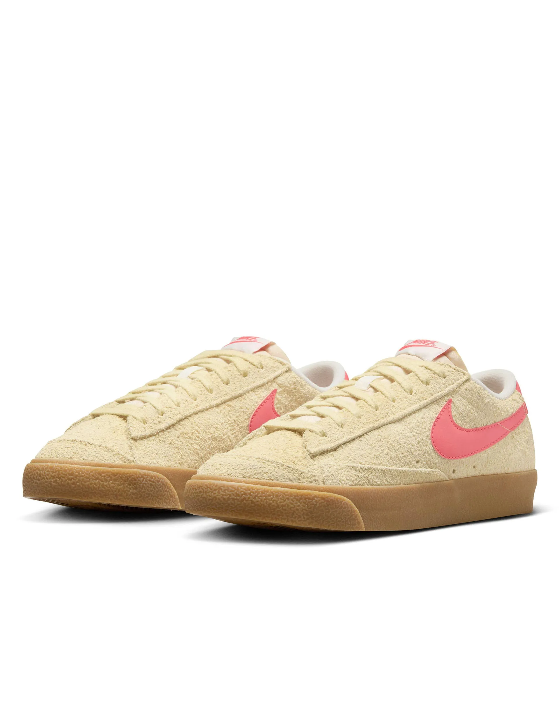 Blazer Low '77 Vintage Shoes - Alabaster/Magic Ember/Gum Light Brown Torque Control Shank