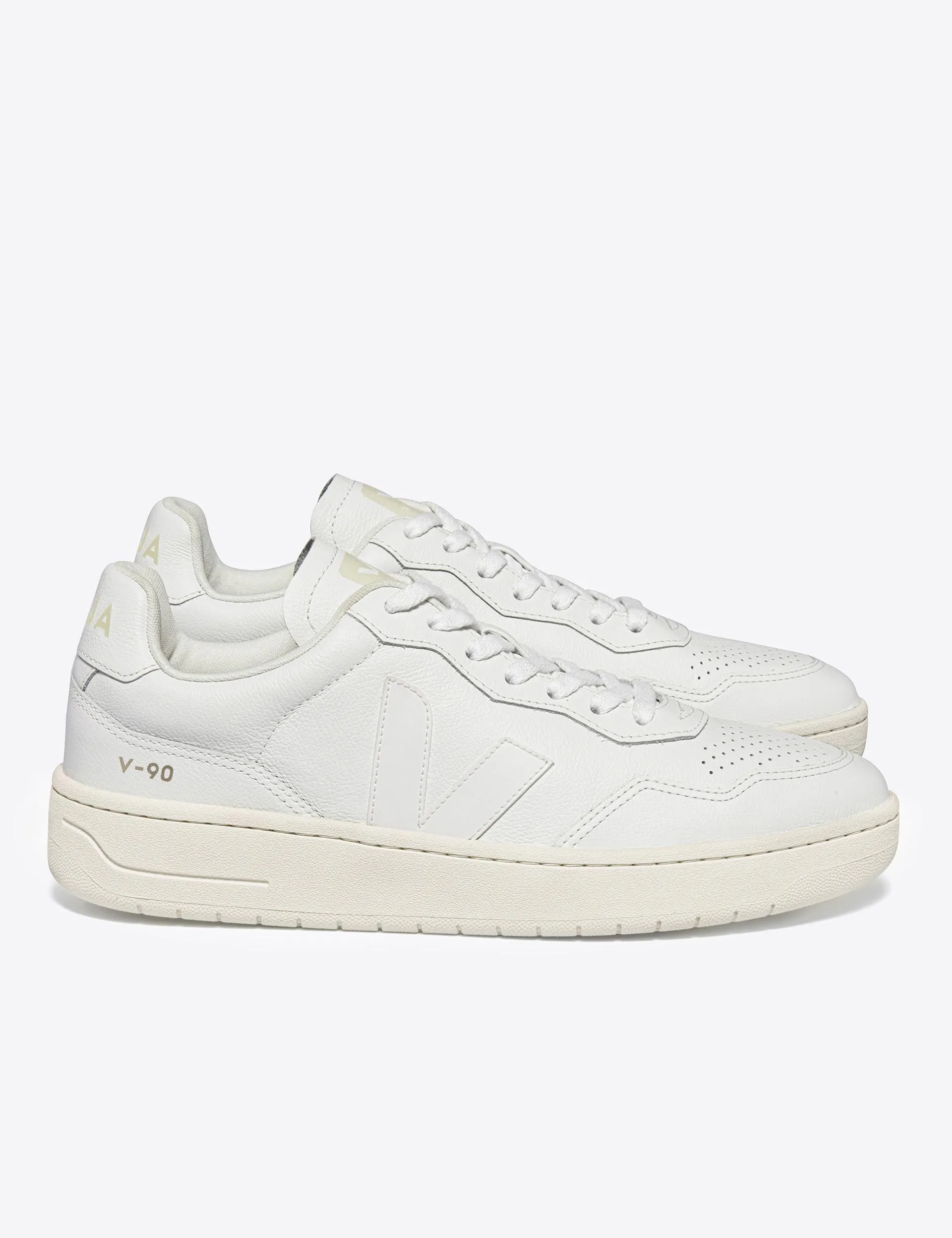 Slow Living Canvas Construction V-90 Leather - White