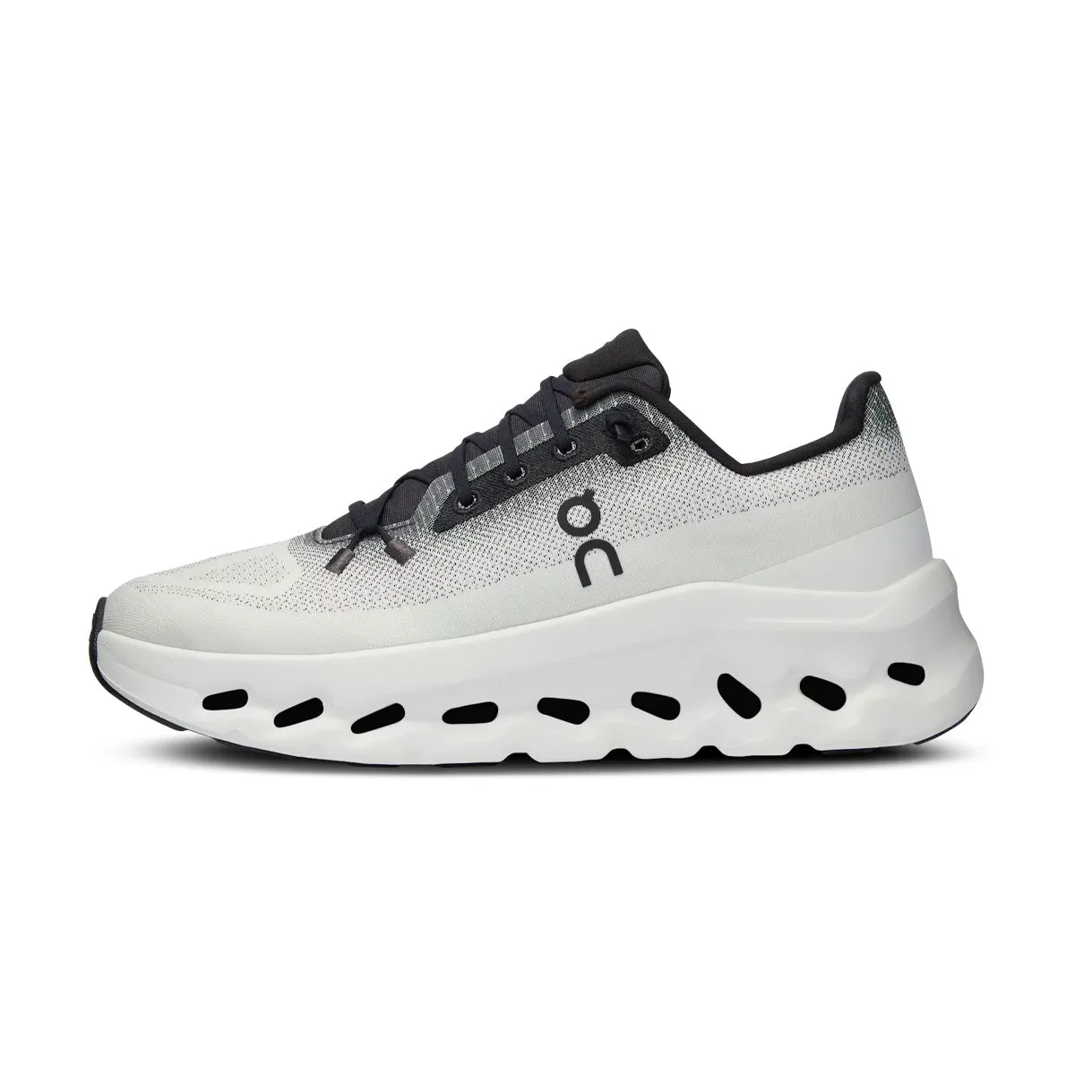Wmns Cloudtilt 'Black Ivory' Air Dry Magic Mood