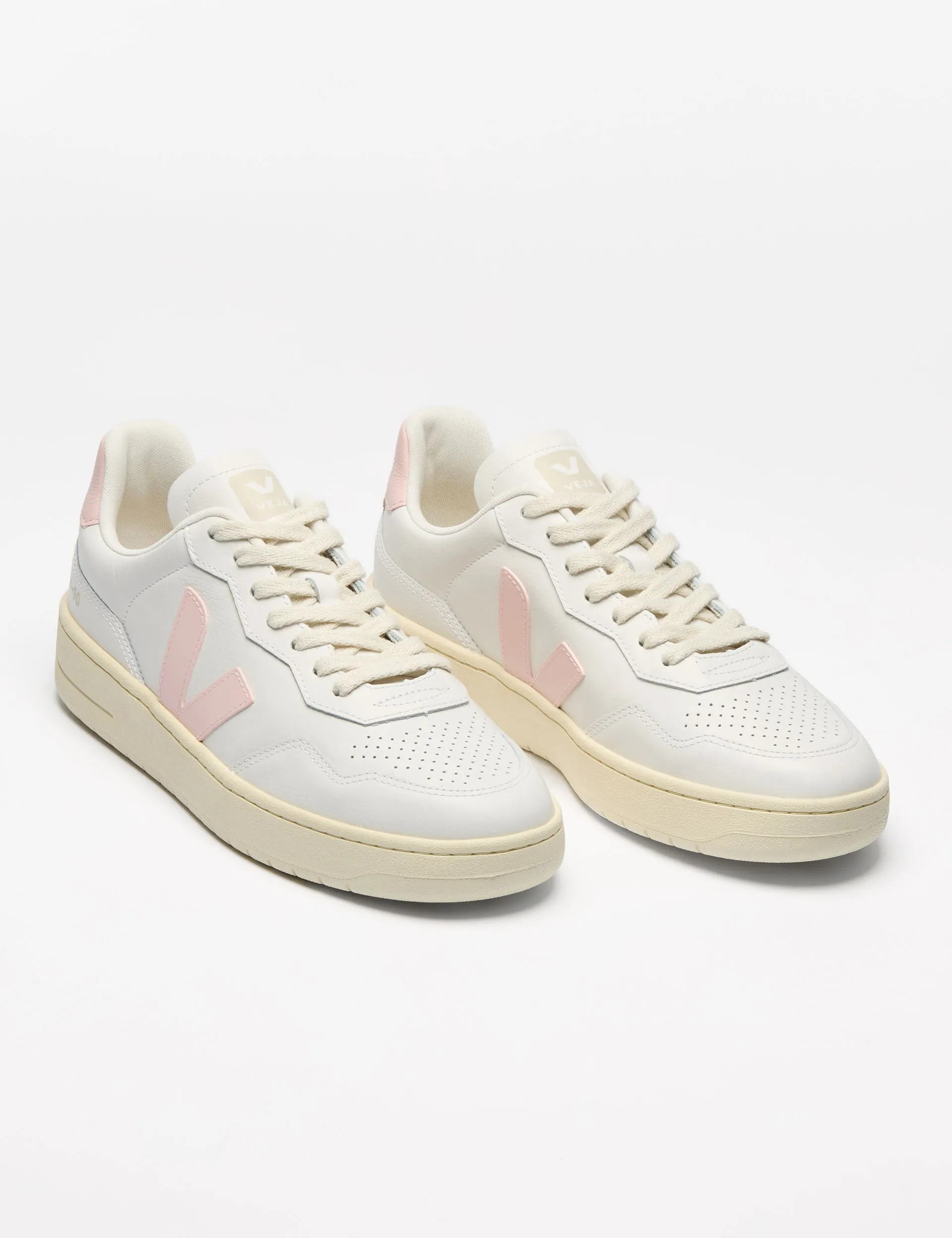 Soft Padding Comfortable Design Shoes V-90 Leather - White Petale