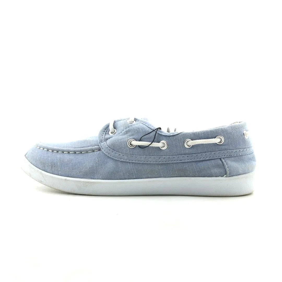 Marathon Day CANVAS CASUAL .