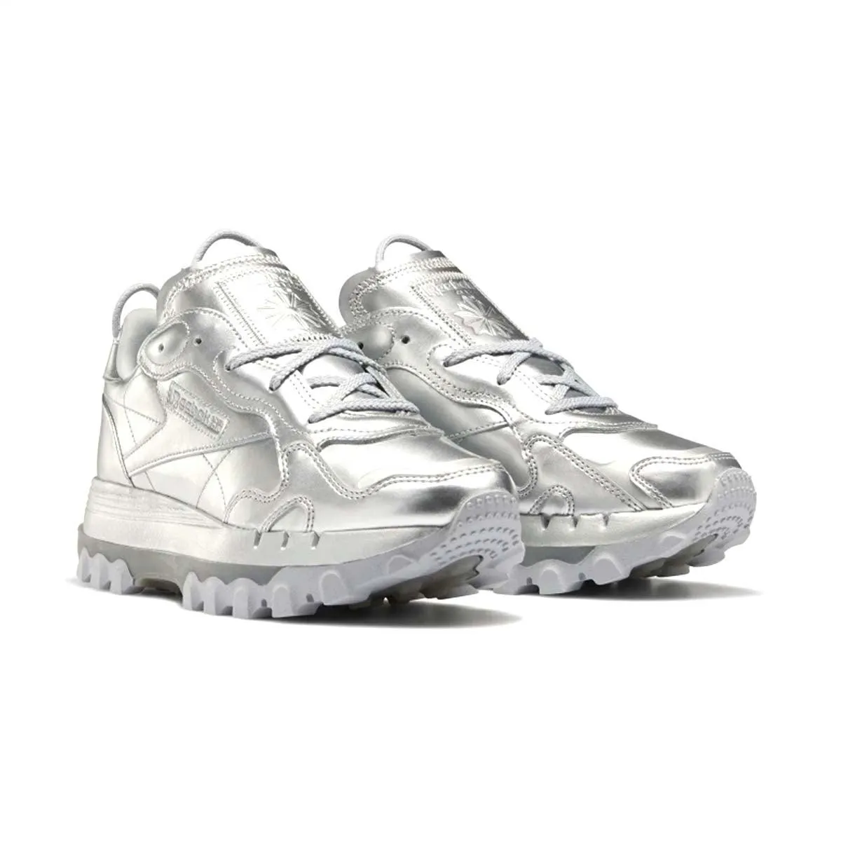 Wild Trek   Cardi B Wmns Classic Leather 'Silver'