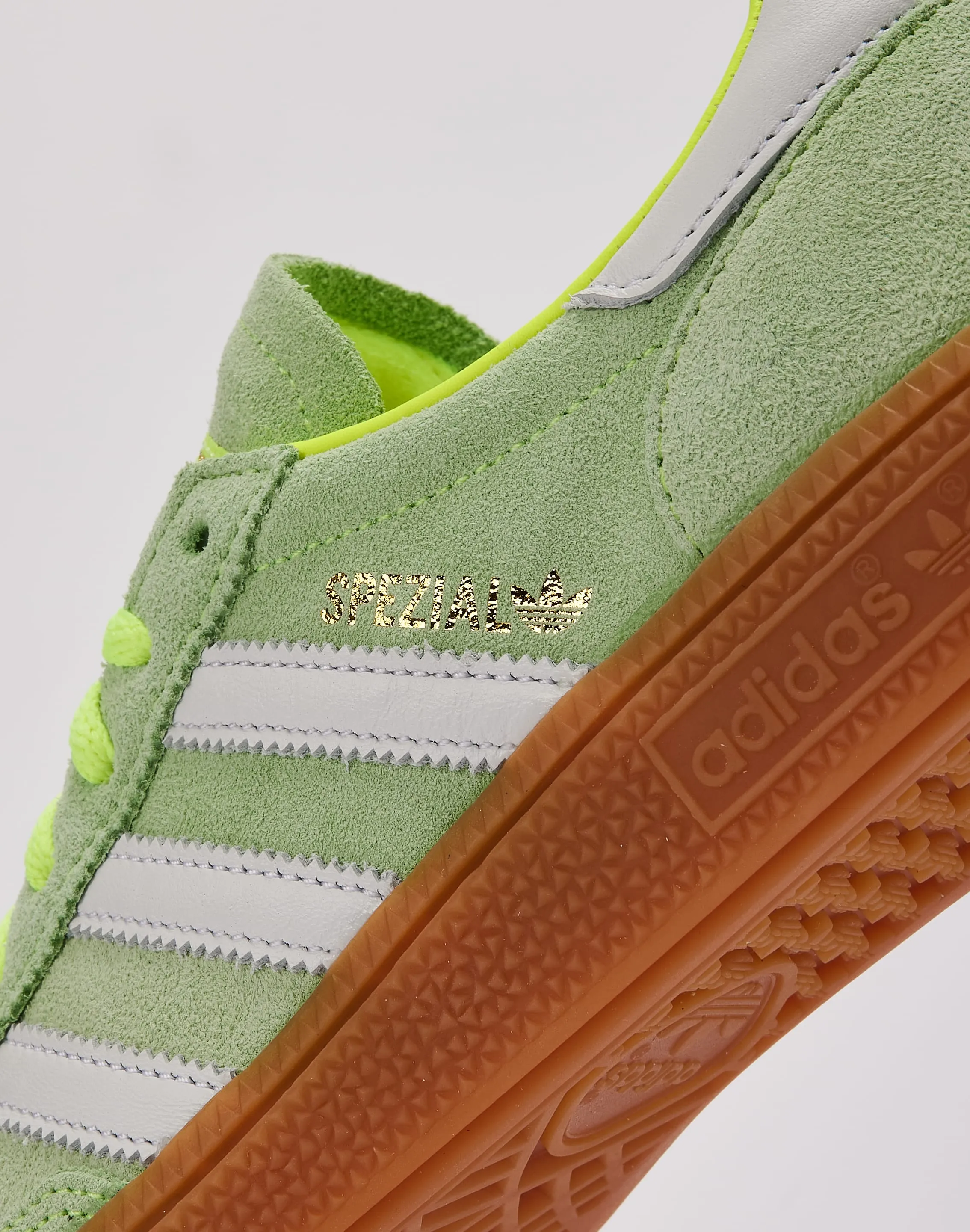 Adidas Handball Spezial Distinctive Design