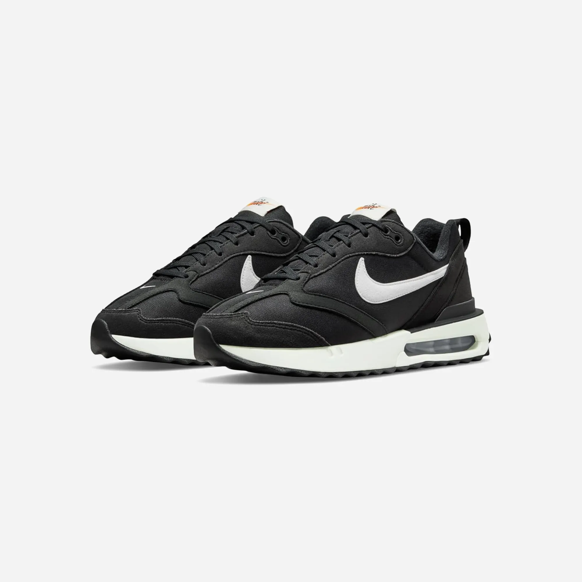 Nike Air Max Dawn Black White WMNS Lockdown fit