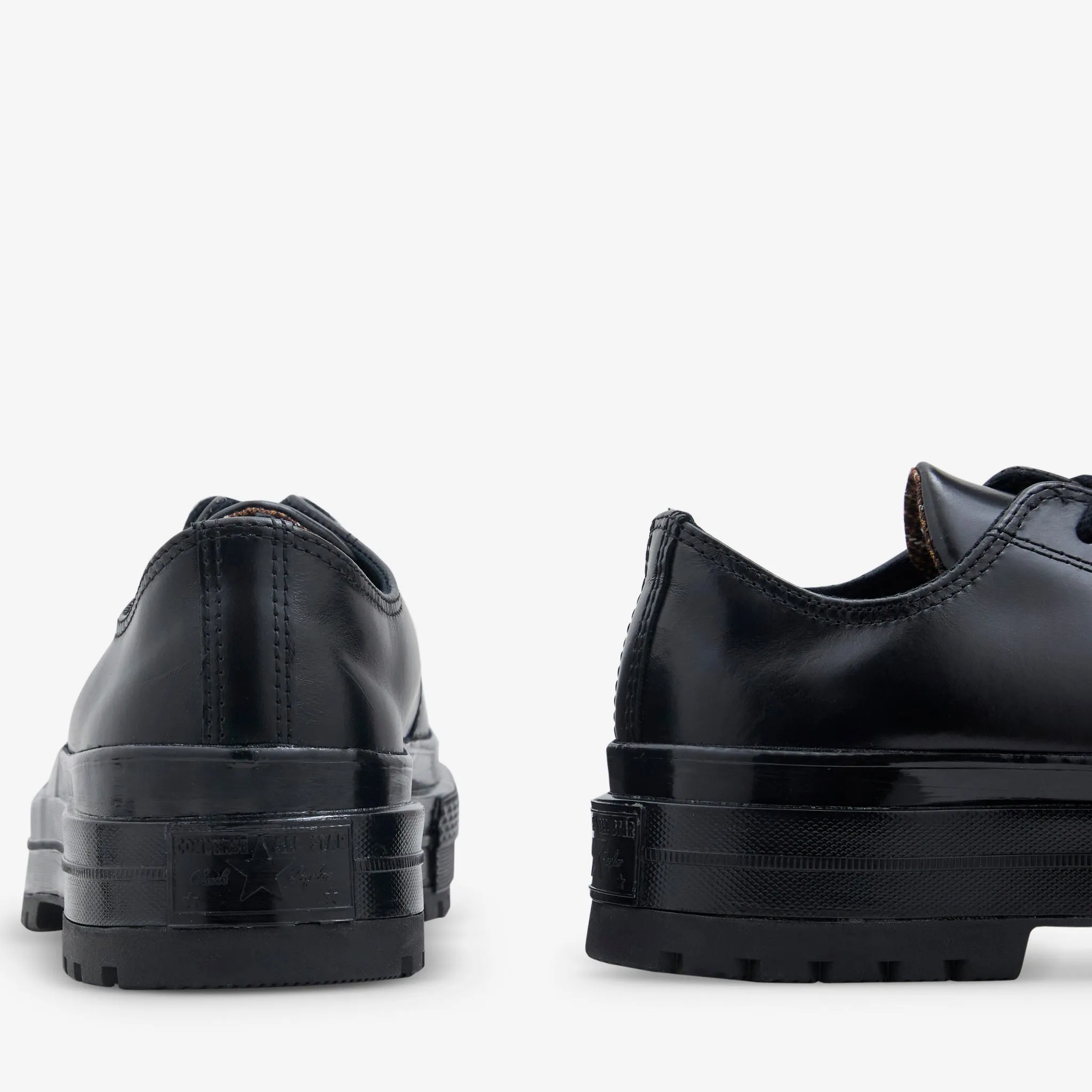 Chuck '70 Formal Leather Low Black Comfort Guarantee Comfortable to walk