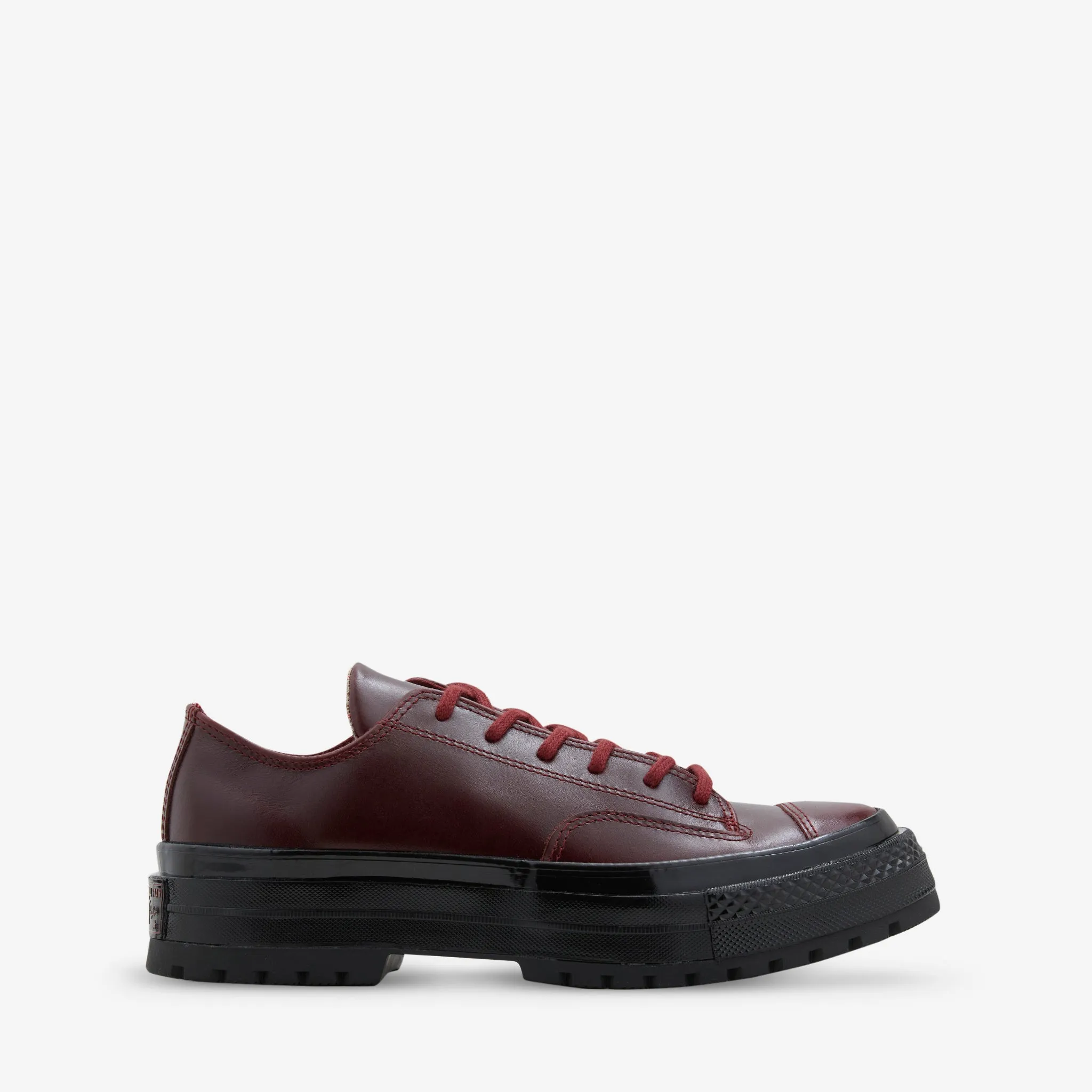 Link Walk travel mode Chuck '70 National Leather Low Rottin Apple | Rottin Apple | Black