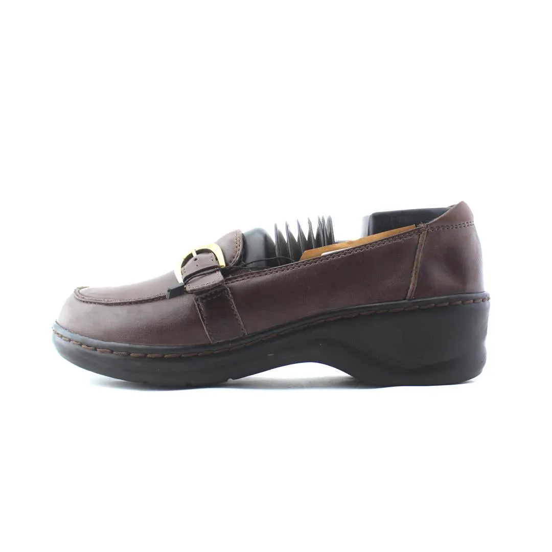 Soft White Easy Wear CLARKS BENDABLES