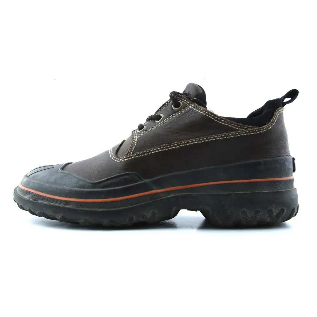Travel Essential CLARKS MUCKERS BROWN WATERPROOF