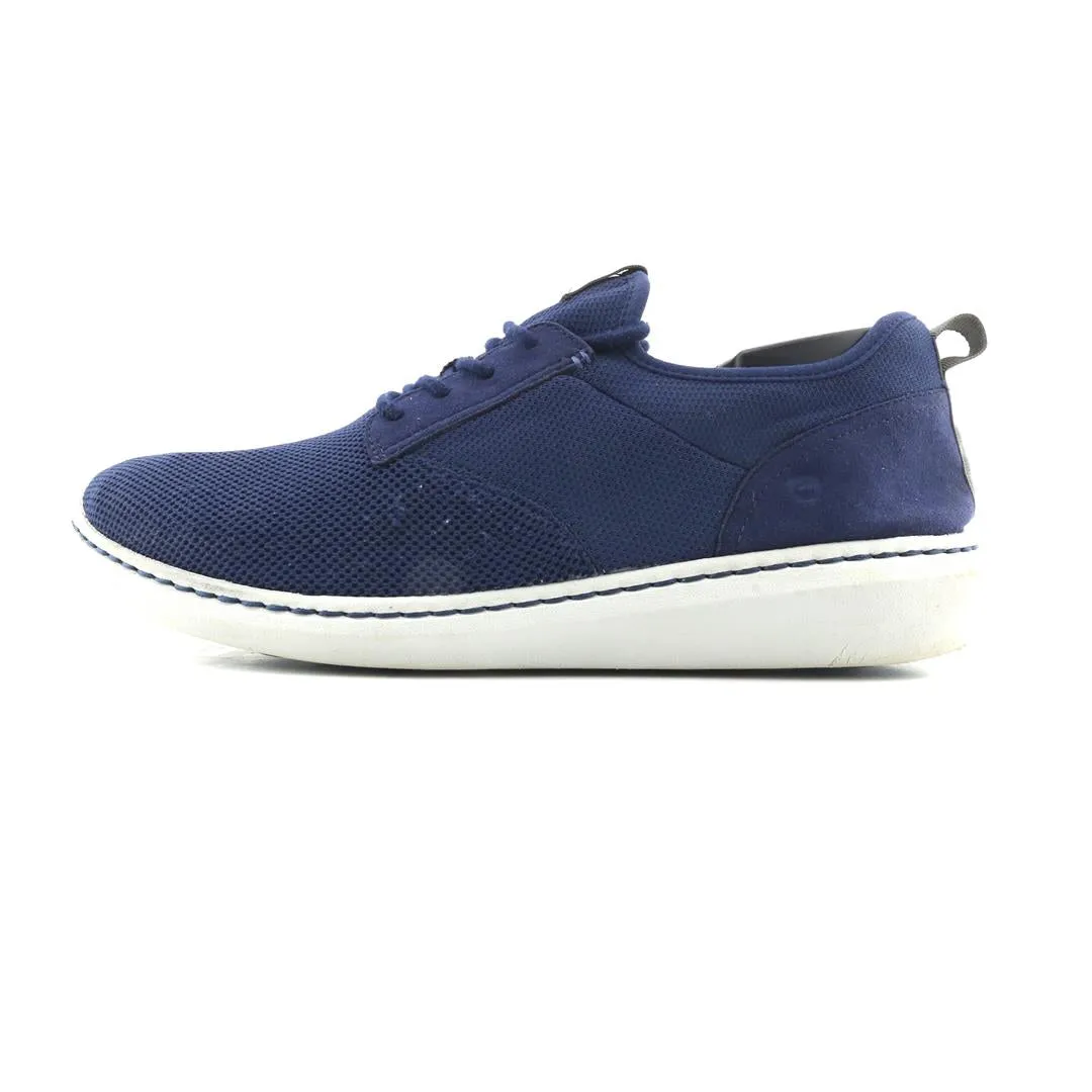 CLARKS STEP URBAN LOW Perforated Airflow Zones Sneaker Collections