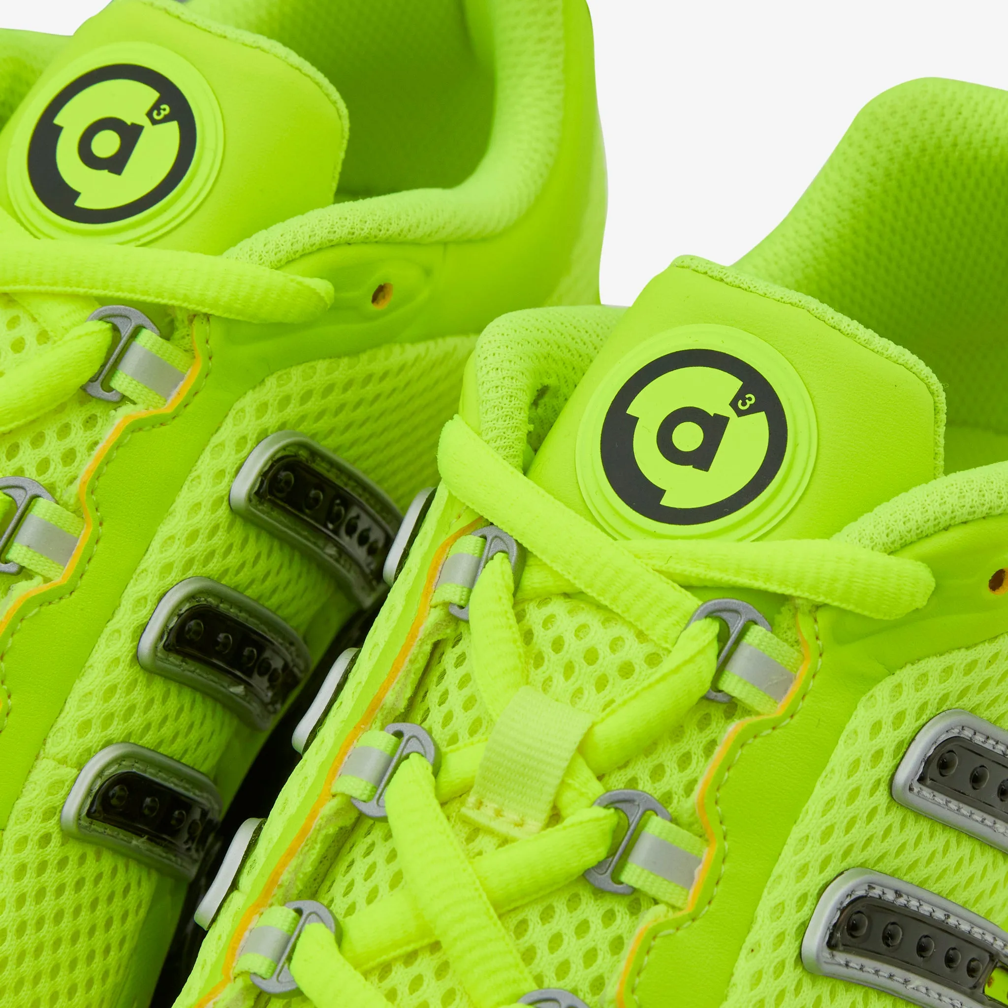 Megaride Solar Yellow | Core Black | Matte Silver Talk Step Everyday Use