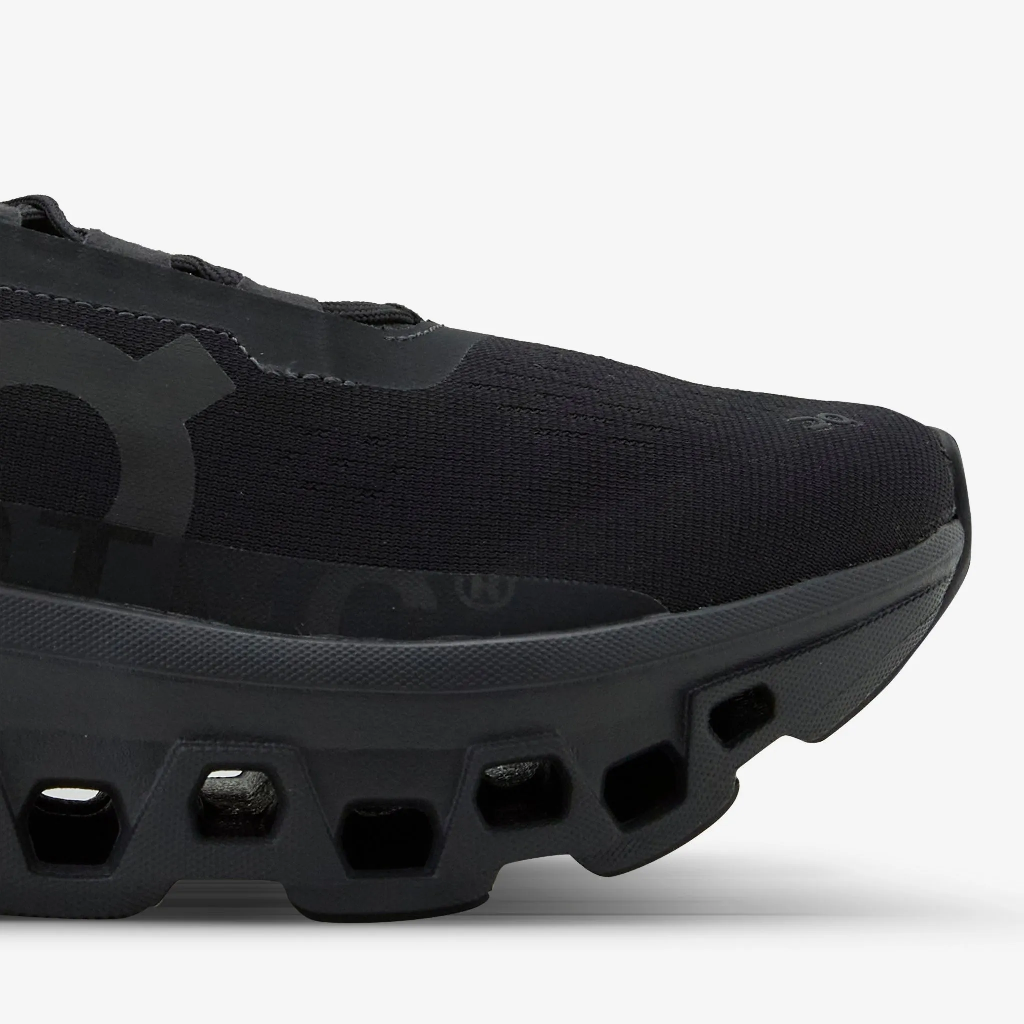 Stylish Go Cloudmonster All Black