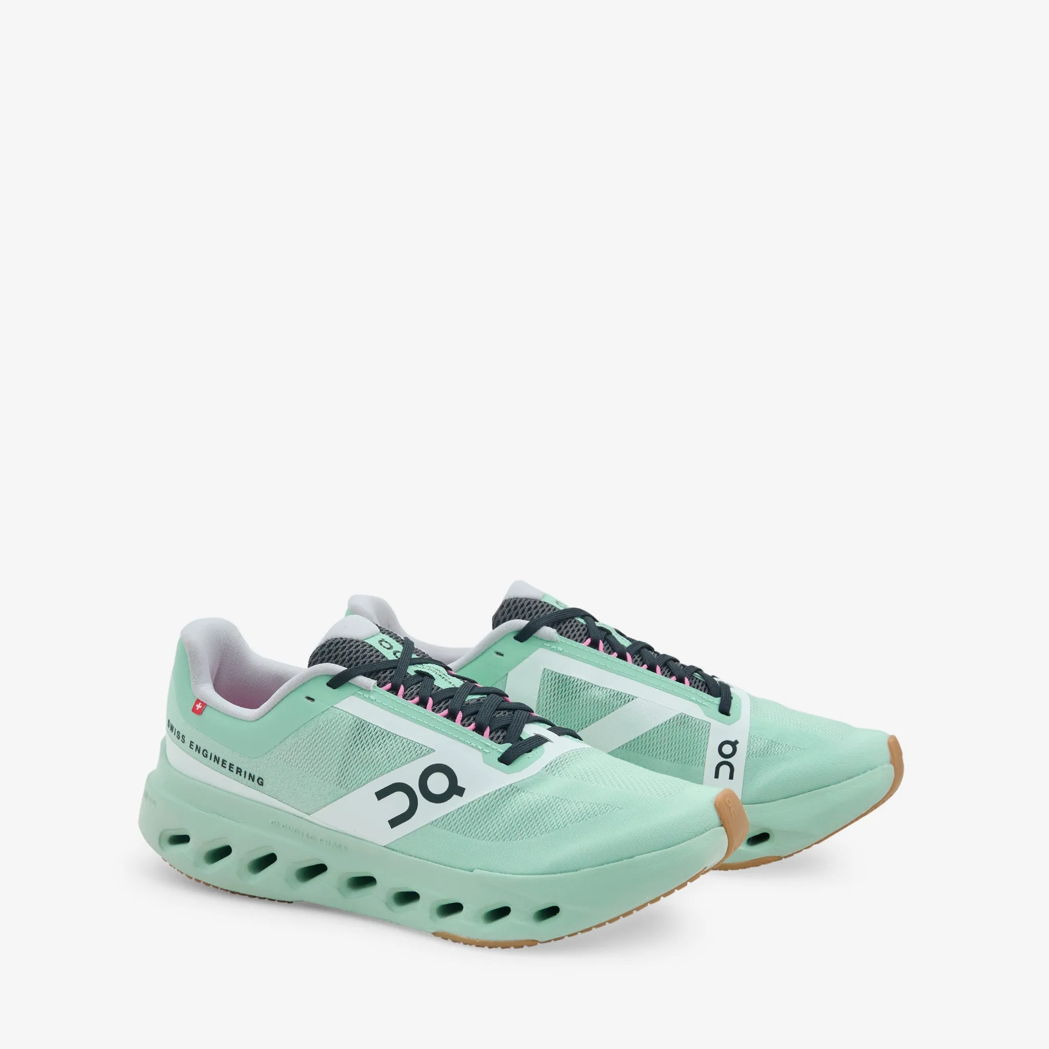 Cloudsurfer Next Z5 Mineral | Almond Unisex Look