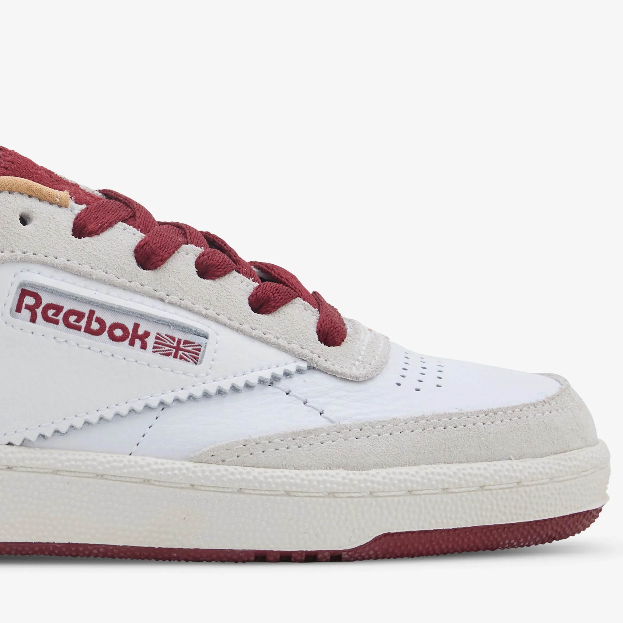 Step Comfort Catch Hike Club C 85 White | Retro Red | Chalk