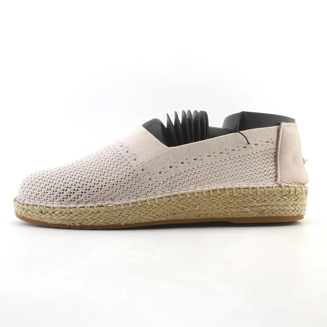 Winter Cozy Stylish Comfort COLE HAAN .