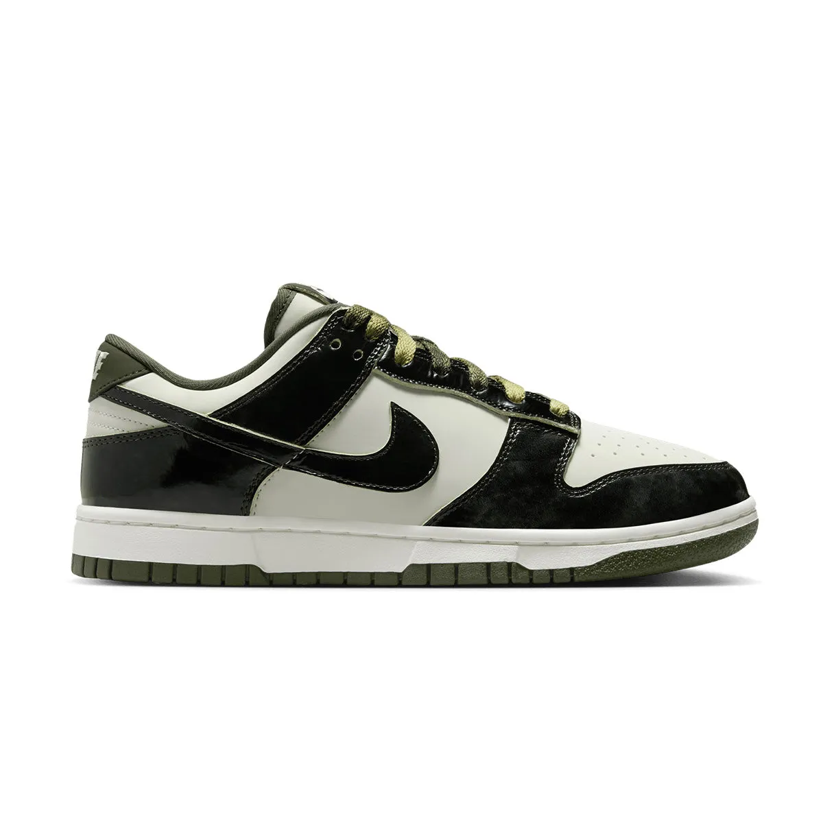 Family Time Padded Comfort Wellness Seekers Wmns Dunk Low 'Panda Olive'
